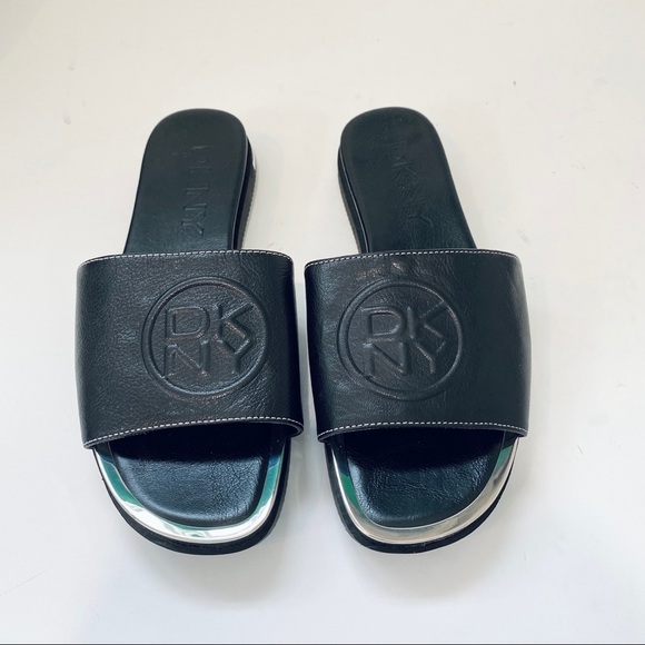 DKNY black leather flats - Picture 2 of 3